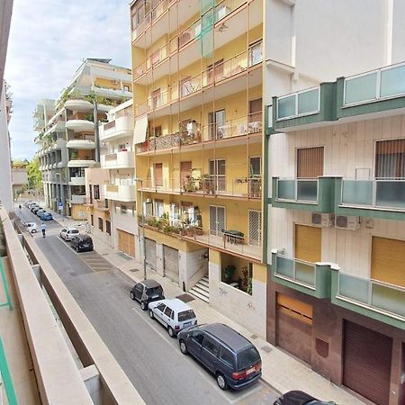 Le Camere Di Don Vito - Bari Policlinico Buitenkant foto